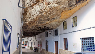 Setenil de las Bodegas