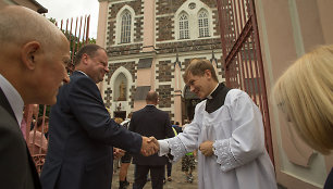 Saulius Skvernelis dalyvavo lietuviškose pamaldose Punske