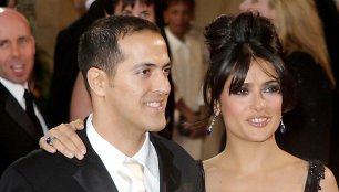 Salma Hayek su broliu Sami Hayeku