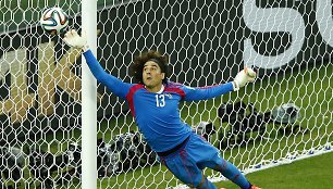 Meksikos vartininkas Guillermo Ochoa