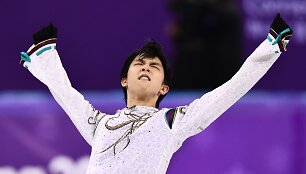 Yuzuru Hanyu apgynė olimpinio čempiono titulą.