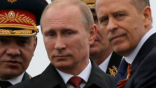 Sergejus &Scaron;oigu, Vladimiras Putinas ir Aleksandras Bortnikovas