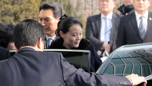 &Scaron;iaurės Korėjos lyderio Kim Jong Uno sesuo Kim Yo Jong Pietų Korėjoje