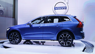 Atnaujintas &bdquo;Volvo XC60&ldquo;