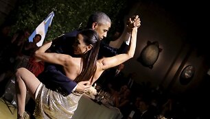 Barackas Obama Argentinoje &scaron;oko tango