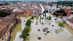 Emilijos-Romanijos regione per 36 valandas iškrito 6 mėnesių lietaus kiekis