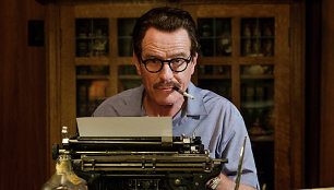 Bryanas Cranstonas filme „Trumbo“