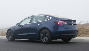 „Tesla Model 3“ gali turėti ratų gaubtus, kurie gerina aerodinaminį efektyvumą