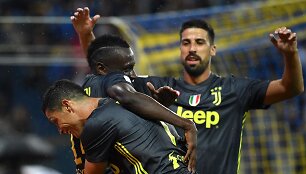 Cristiano Ronaldo sveikina Blaise'ą Matuidi