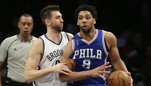 Andrea Bargnani ir Jahlilas Okaforas