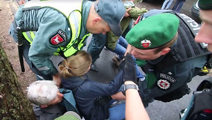 Protestuotojus Kaune išvaikė policija