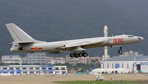 Kinijos bombone&scaron;is Xian H-6