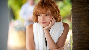 Bella Thorne komedijoje &bdquo;Kartu ne savo noru&ldquo; 