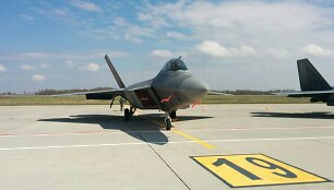 &bdquo;F-22 Raptor&ldquo; &Scaron;iauliuose