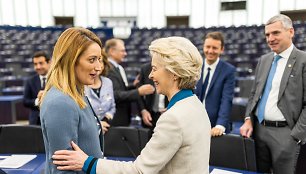 Europos Parlamento vadovė Roberta Metsola ir Europos Komisijos vadovė Ursula von der Leyen