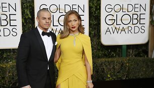 Casperas Smartas ir Jennifer Lopez