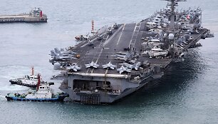 Lėktuvne&scaron;is &bdquo;USS Carl Vinson&ldquo;