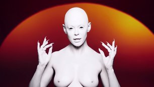 Rose McGowan