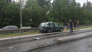 Avarija kelyje Vilnius-Kaunas