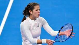 Julia Goerges