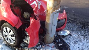 &bdquo;Citroen&ldquo; avarija Geležinio Vilko gatvėje, Vilniuje