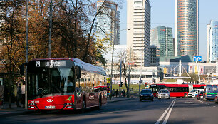 73 autobusas