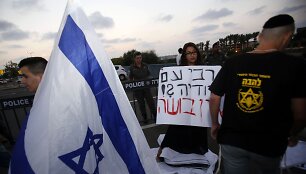 Izraelį palaikantys protestuotojai 