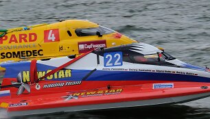 Edvardas Riabko sėkmingai pasirodė 24 valandų vandens formulių F2 varžybose.