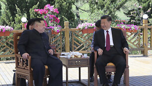 Kim Jong Unas ir Xi Jinpingas