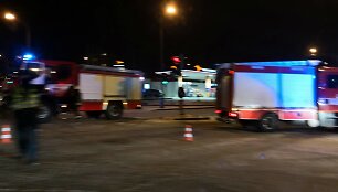 Rinktinės g. degalinėje nutekėjo degalai