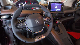Nauji &bdquo;Peugeot&ldquo; modeliai
