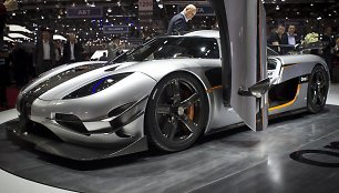 Greičiausias Ženevoje „Koenigsegg One:1“