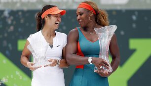 Li Na ir Serena Williams