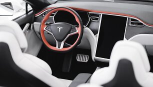 &bdquo;Tesla Model S&ldquo; kabrioletas 