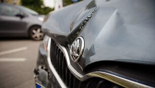 Žirmūnuose susidūrė keturi automobiliai