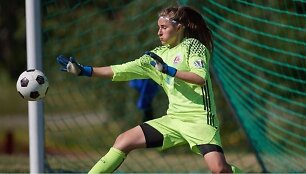 &bdquo;Pirmojioji mano meilė &ndash; futbolas. Tai mano aistra, mano kasdienybė, mano gyvenimo dalis&ldquo;, &ndash; sako jaunoji futbolininkė
