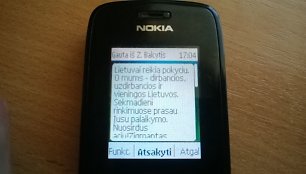 Reklaminė SMS žinutė, kviečianti balsuoti už Z.Balčytį