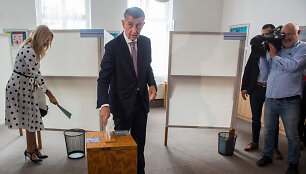 EP rinkimuose balsuoja Čekijos premjeras Andrejus Babi&scaron;as