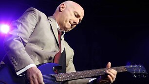 Midge Ure 