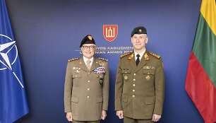 Lietuvoje lankosi NATO Jungtinės pajėgų vadavietės Brunsume vadas