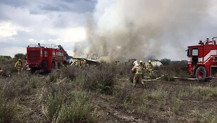 Meksikoje nukrito avialinijų &bdquo;Aerom&eacute;xico&ldquo; keleivinis lėktuvas AM2431