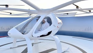 Dubajuje išbandytas pirmasis autonominis skraidantis taksi „Volocopter“