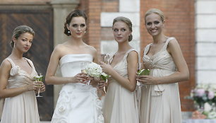 Asta Valentaitė per savo vestuves, 2008 m.