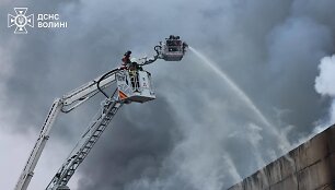 Rusija smogė Ukrainai &scaron;imtais dronų ir raketų