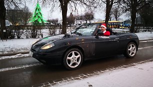 Simo Buinicko kabrioletas „Fiat Barchetta“