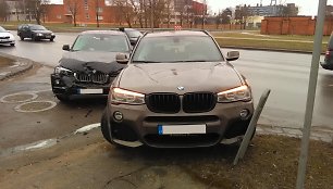 BMW avarija Šiauliuose