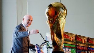 Giannis Infantino ir pasaulio čempionato taurė