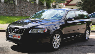 „Volvo V70“