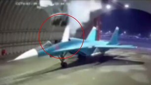 Internete skelbiami vaizdai su neplanuotu pilotų katapultavimu i&scaron; naikintuvo-bombone&scaron;io Su-34