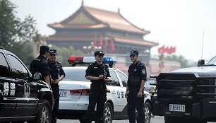 Kinijos policija Tiananmeno aik&scaron;tėje